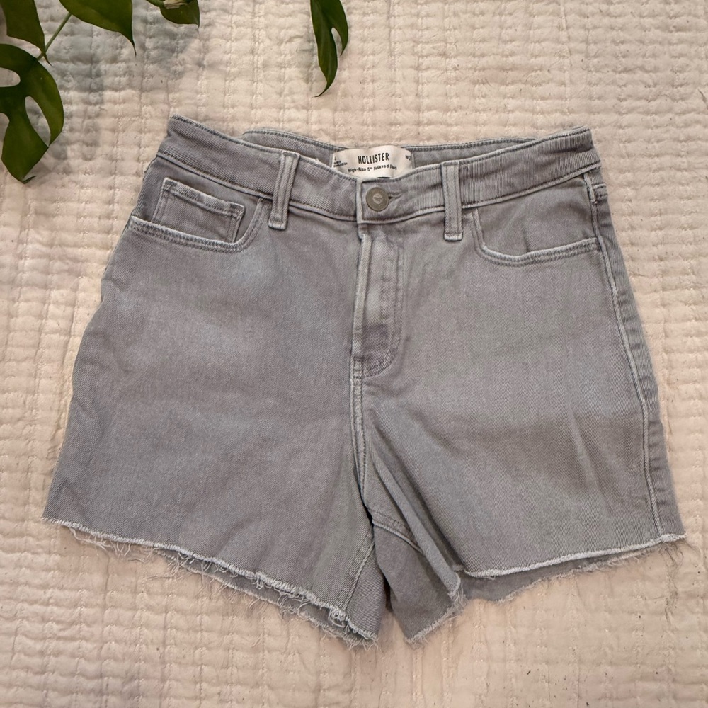 Hollister Denim Shorts Size 4